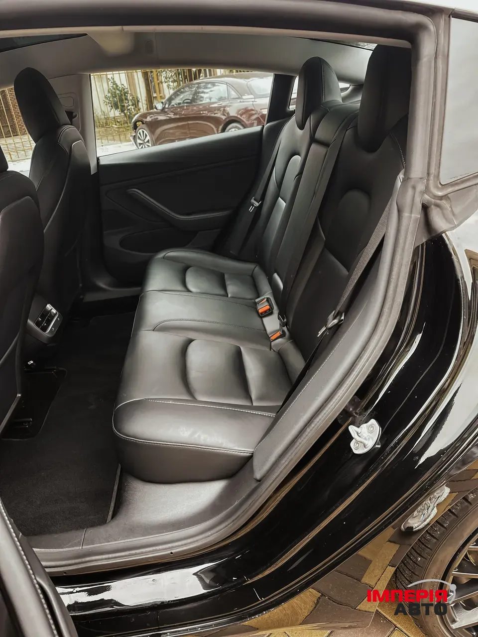 Tesla Model 3 - фото 13