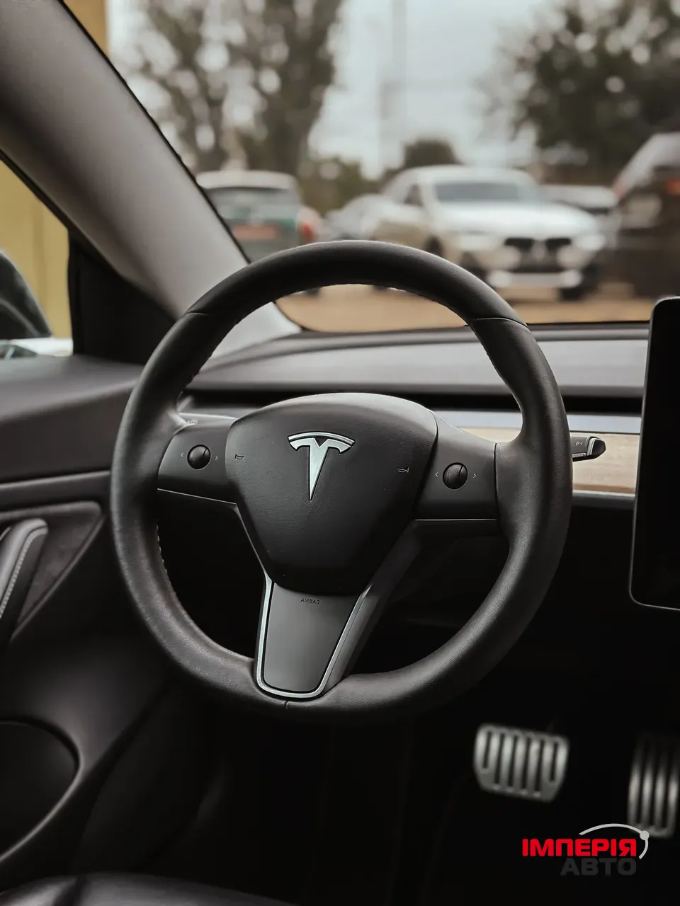 Tesla Model 3 - фото 10