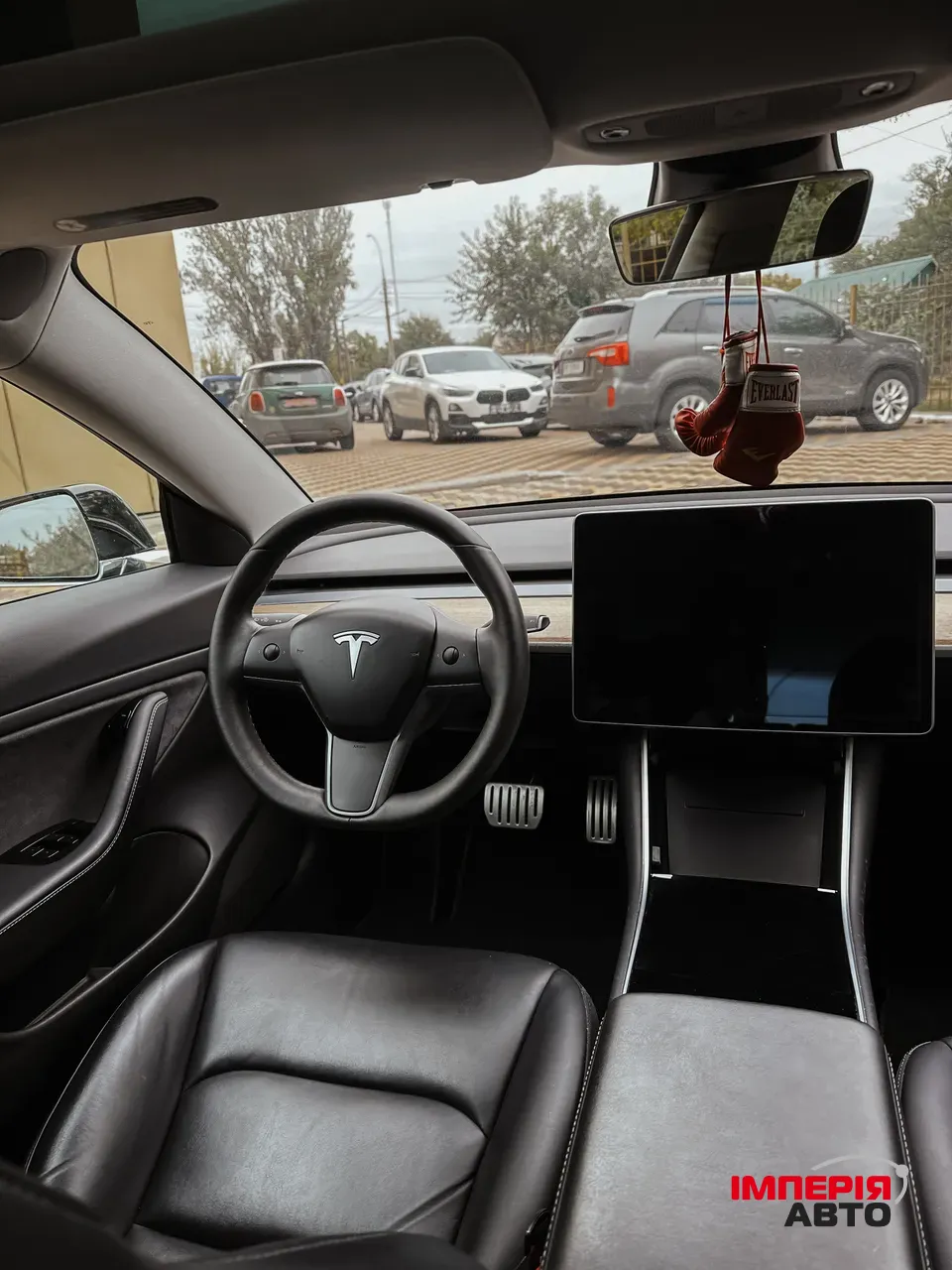 Tesla Model 3 - фото 9