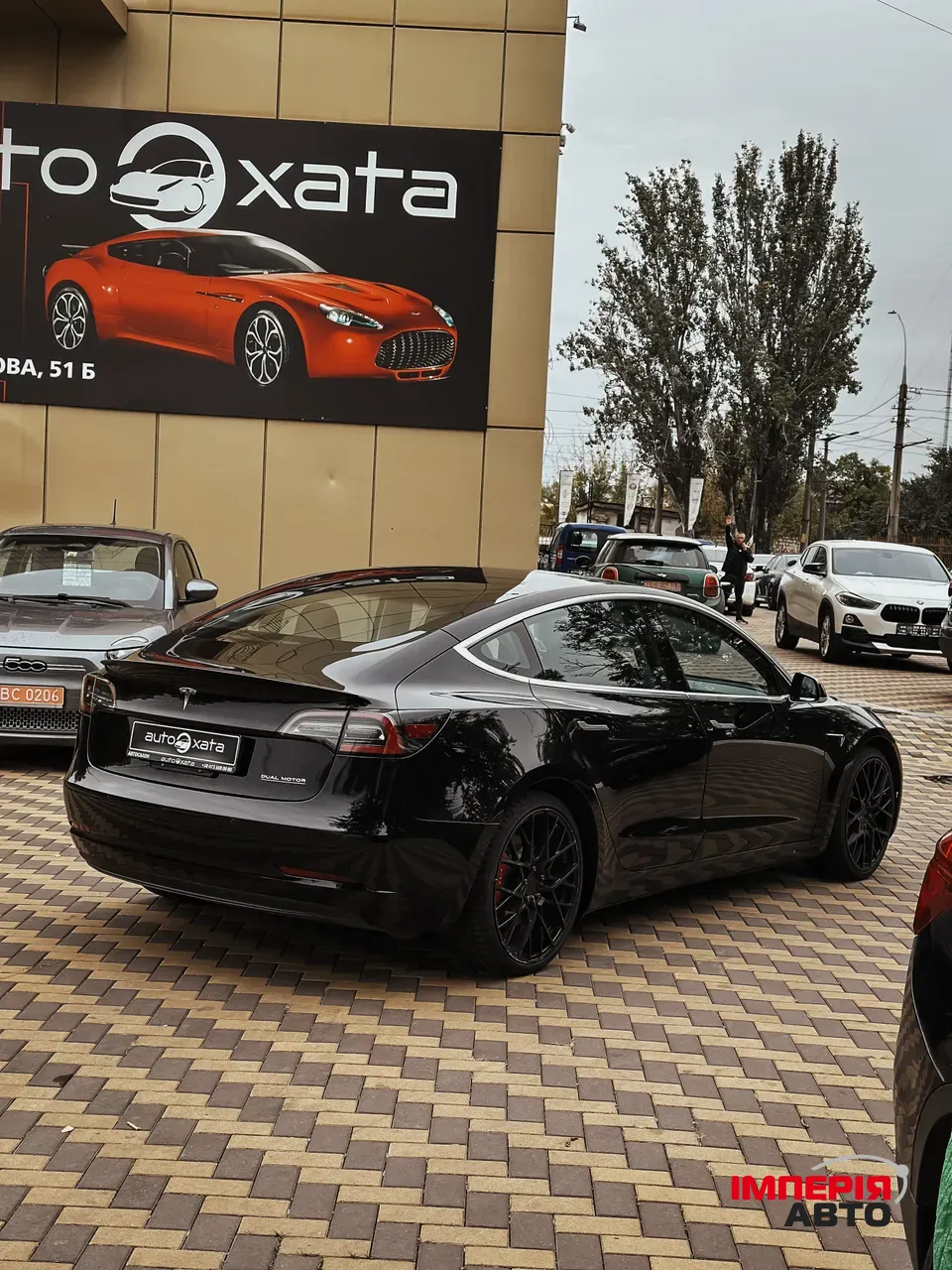 Tesla Model 3 - фото 5