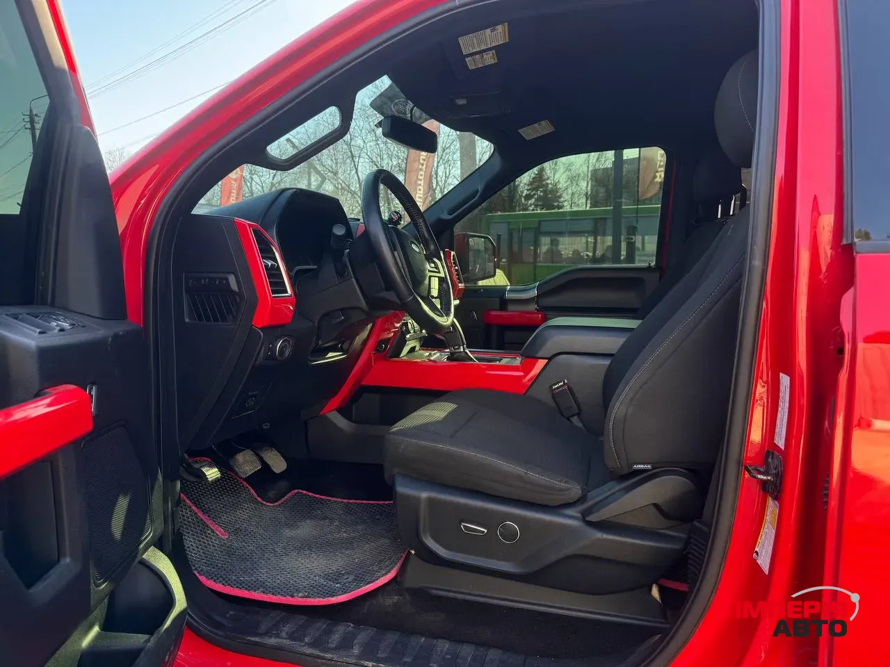 Ford F-150 - фото 5