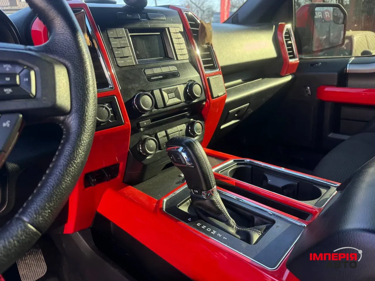 Ford F-150 - фото 8