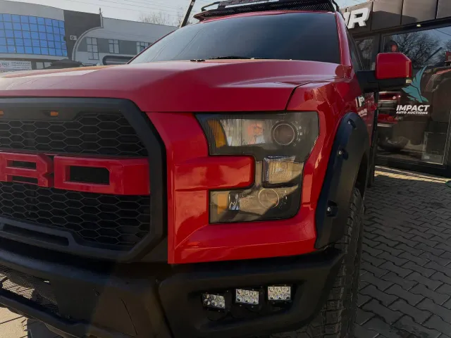 Ford F-150 - фото 3