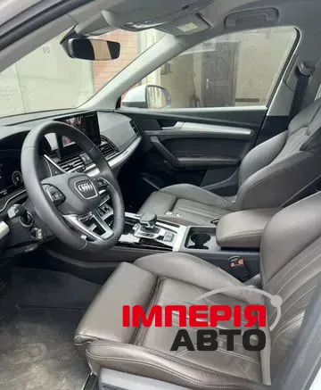 Audi Q5 - фото 8