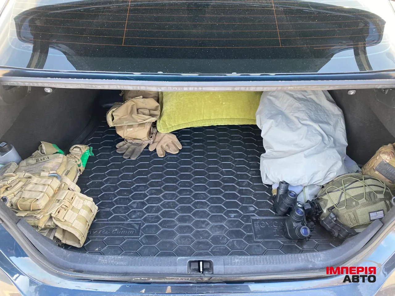 Toyota Camry - фото 6