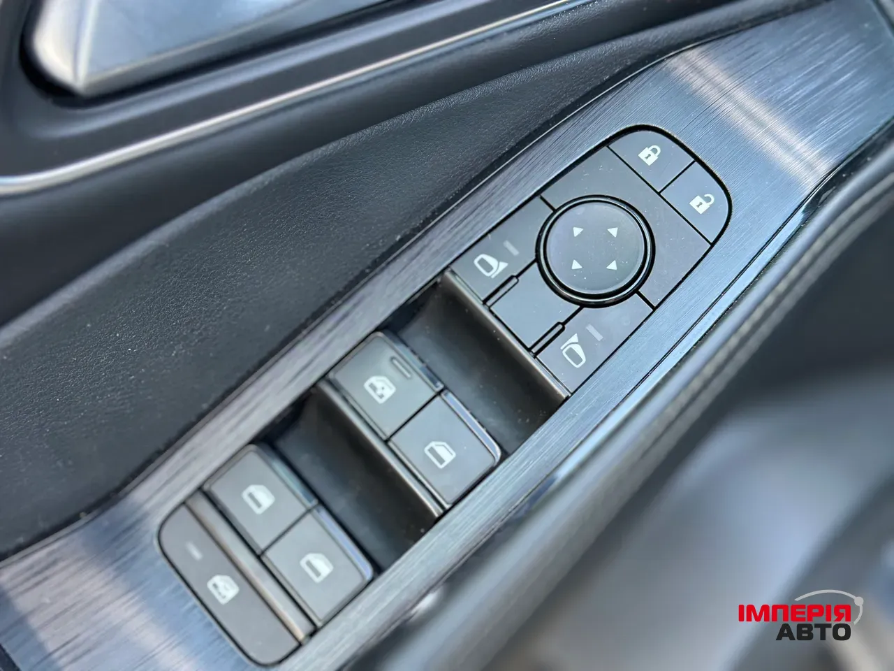 Nissan Rogue - фото 16