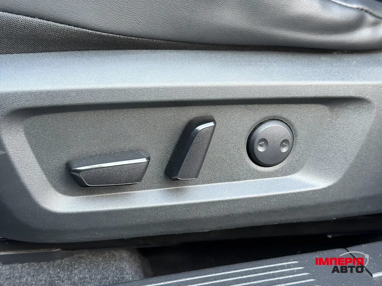 Nissan Rogue - фото 18