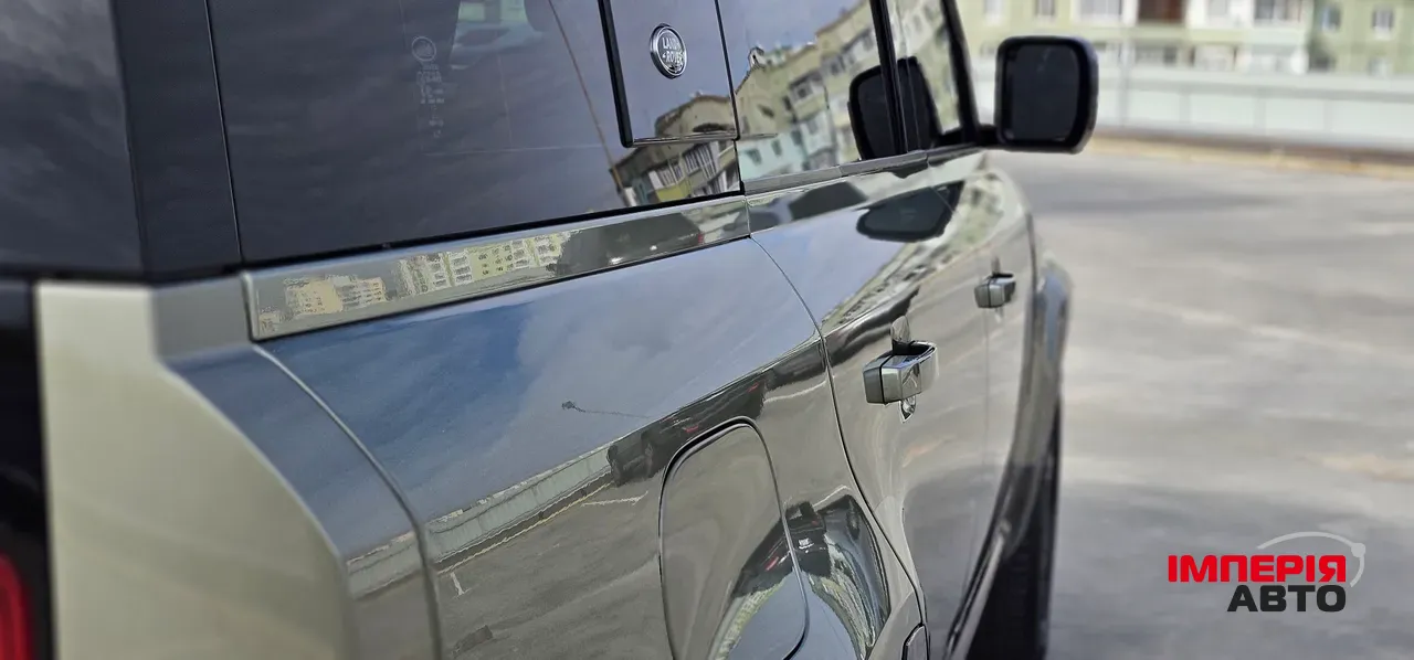 Land Rover Defender - фото 14