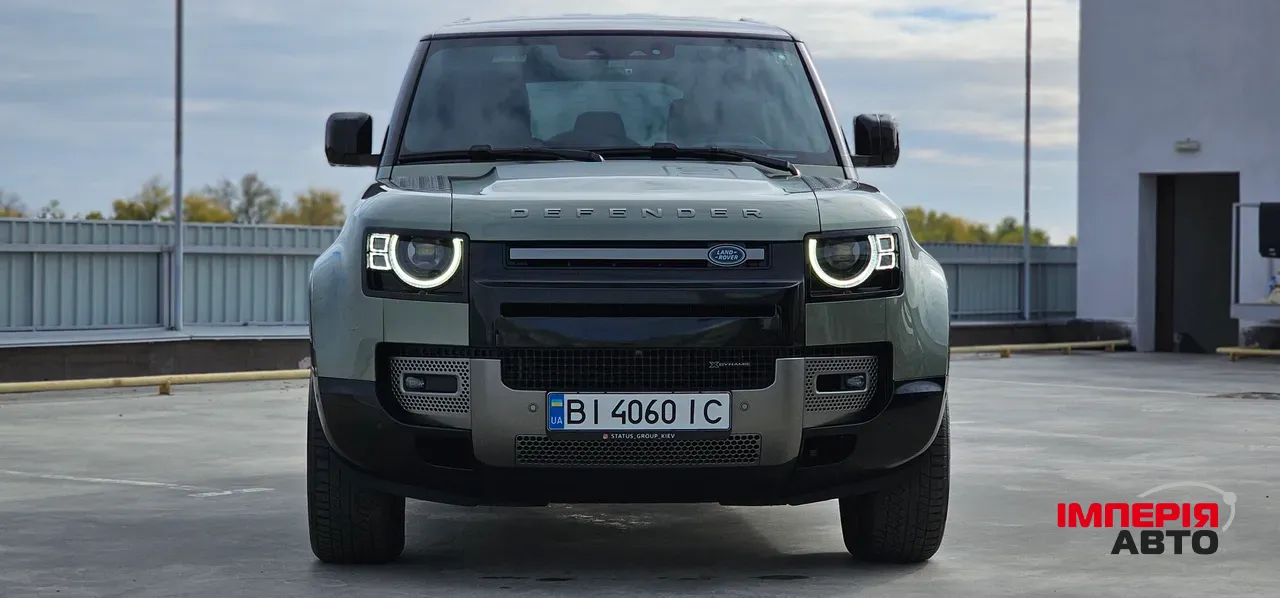 Land Rover Defender - фото 1