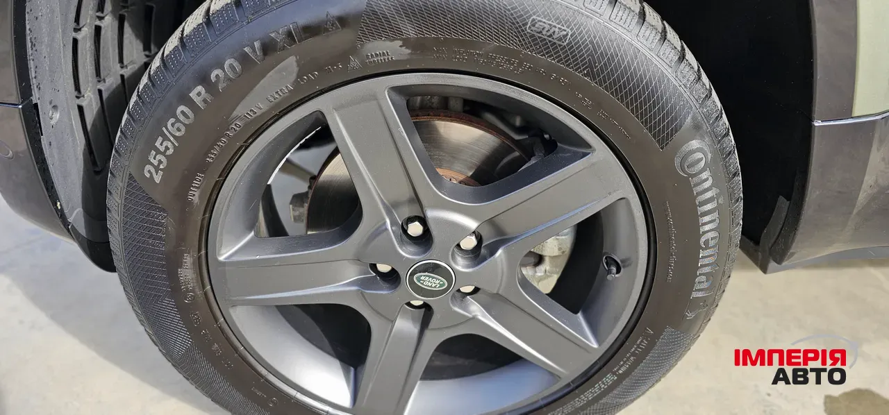 Land Rover Defender - фото 16