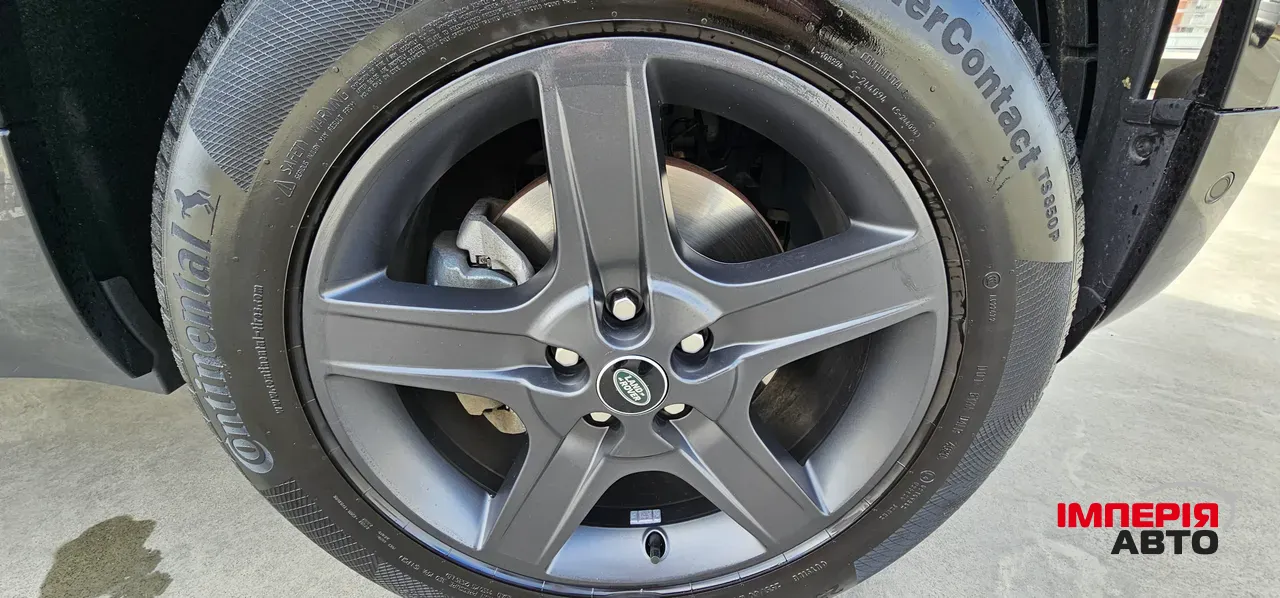 Land Rover Defender - фото 13