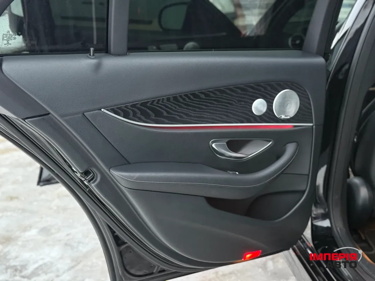 Mercedes-Benz E-Класс - фото 7