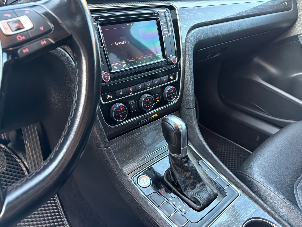 Volkswagen Passat - фото 8