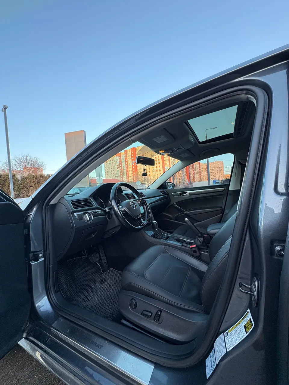 Volkswagen Passat - фото 19