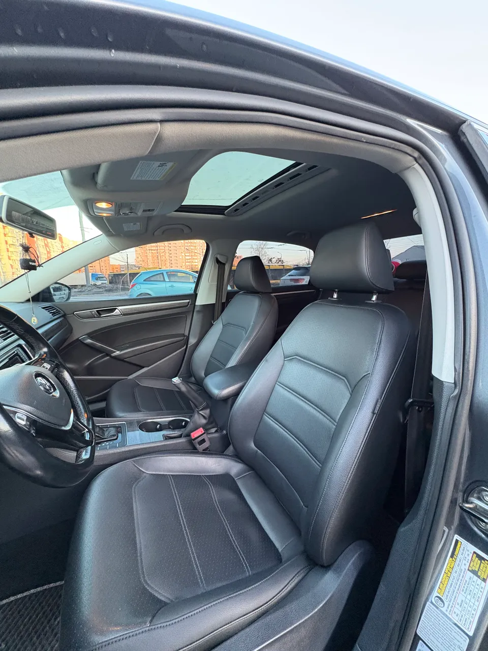 Volkswagen Passat - фото 20