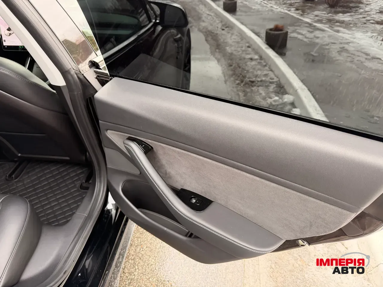 Tesla Model 3 - фото 17