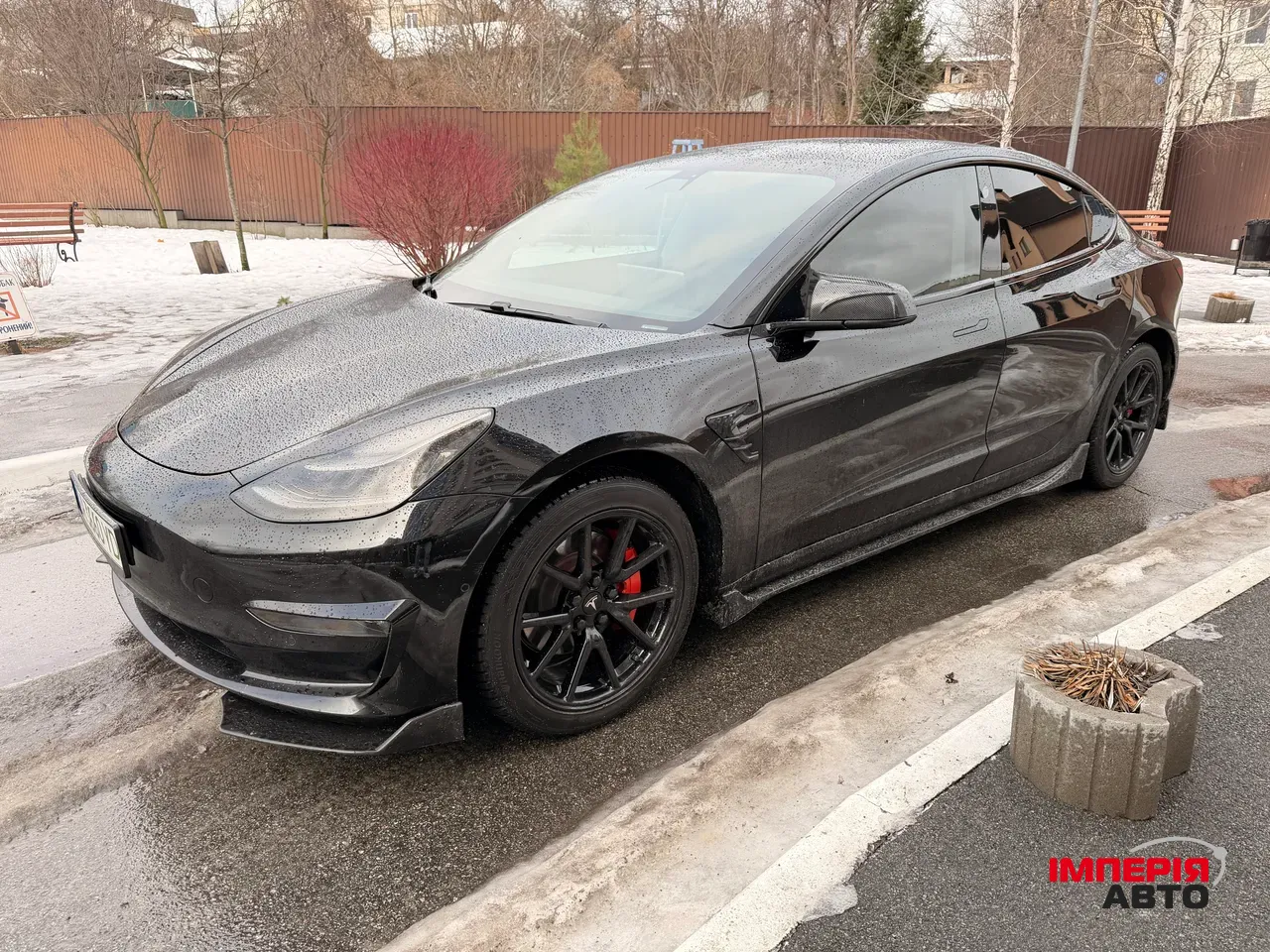 Tesla Model 3 - фото 8