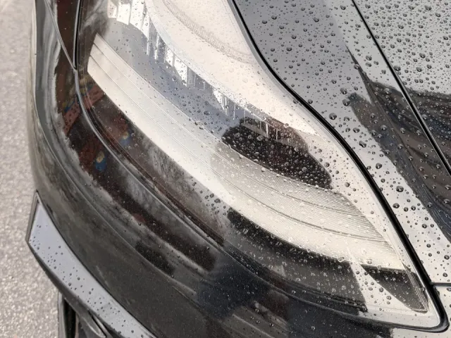 Tesla Model 3 - фото 4