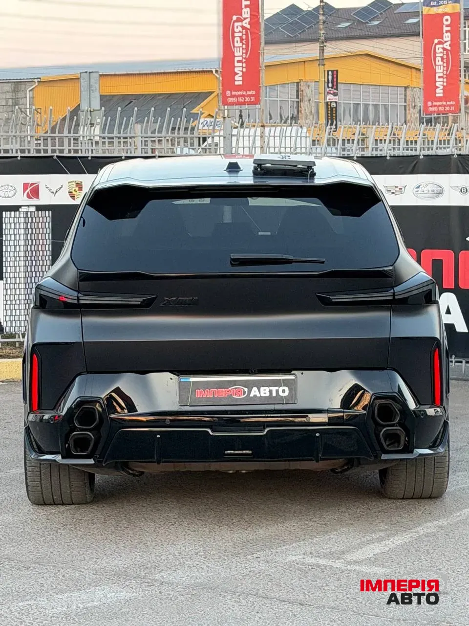 BMW XM - фото 6
