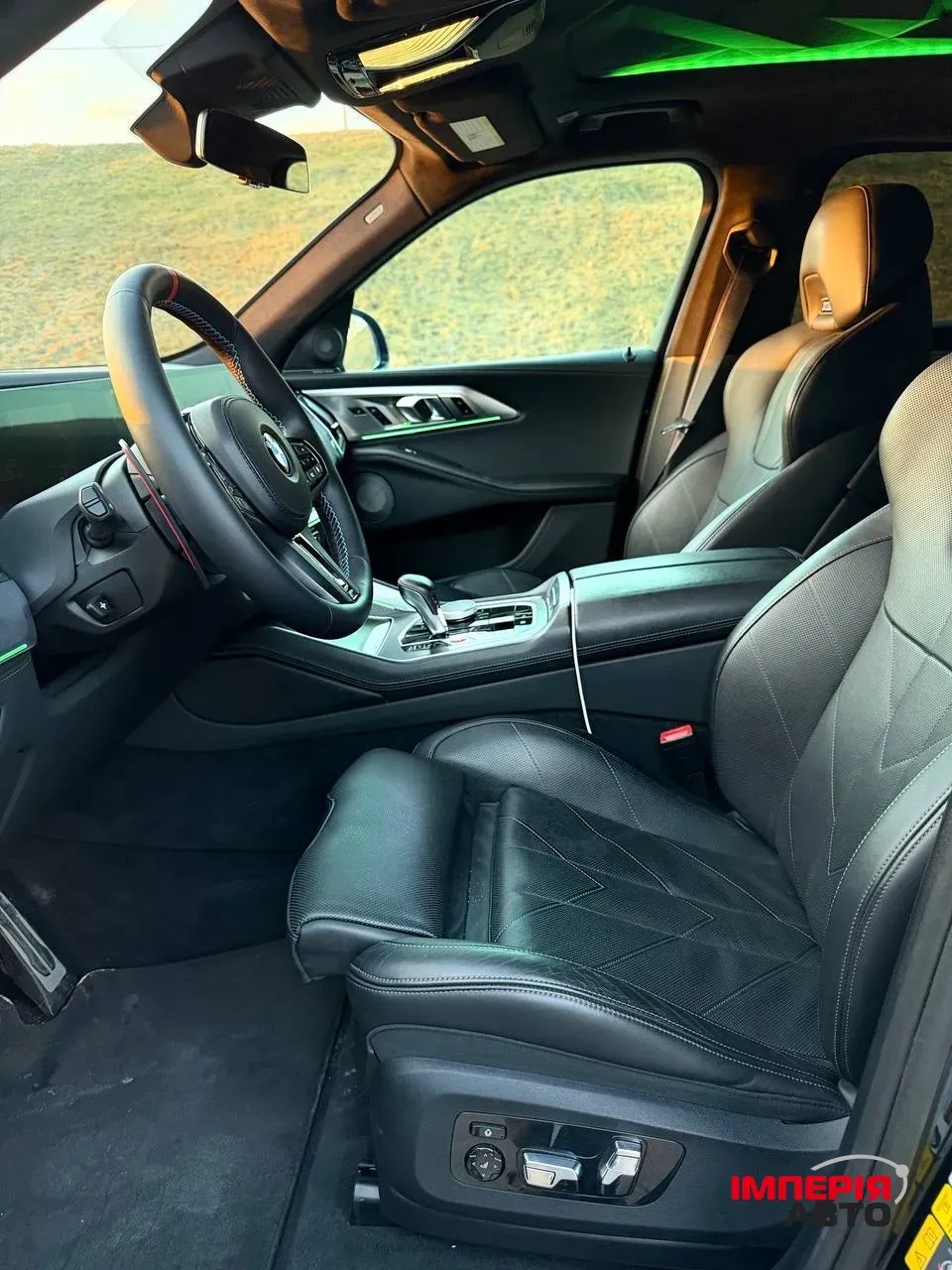 BMW XM - фото 12