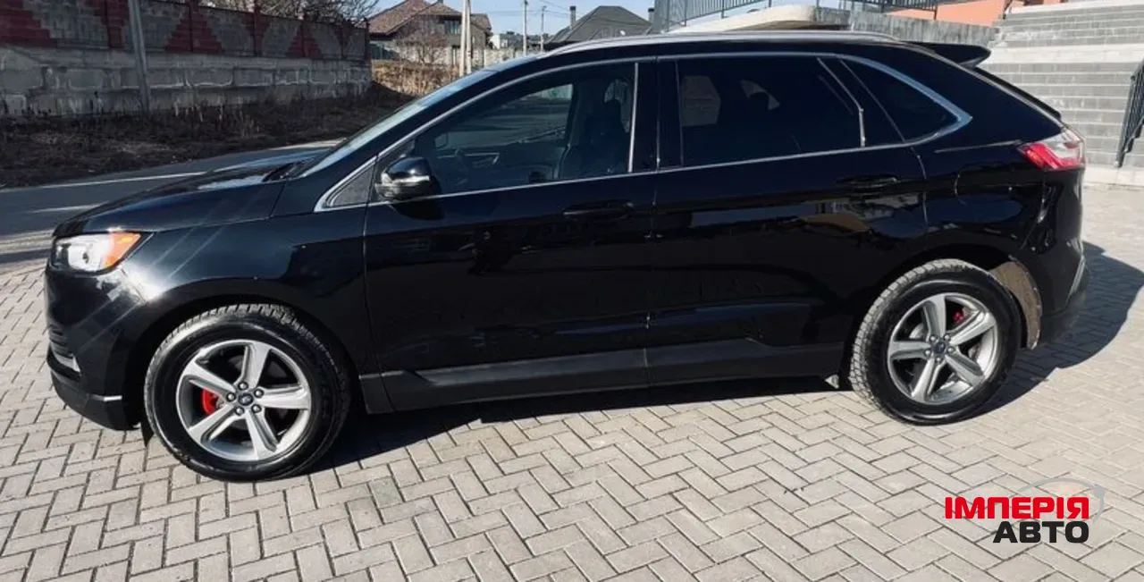 Ford Edge - фото 3