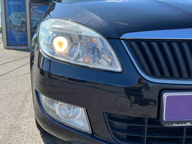 Skoda Fabia - фото 3