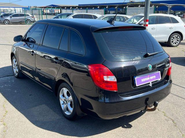 Skoda Fabia - фото 5