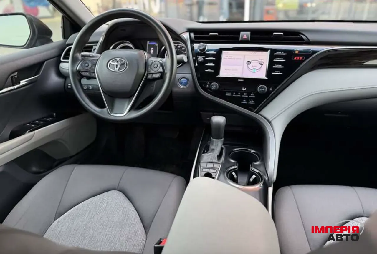 Toyota Camry - фото 7