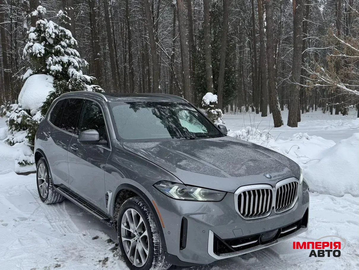 BMW X5 - фото 1