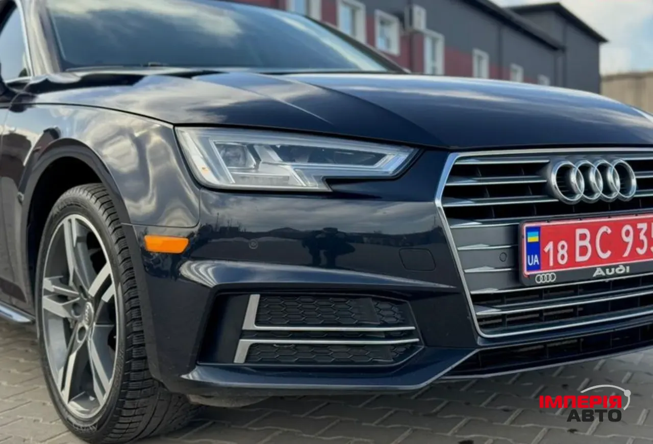 Audi A4 - фото 3