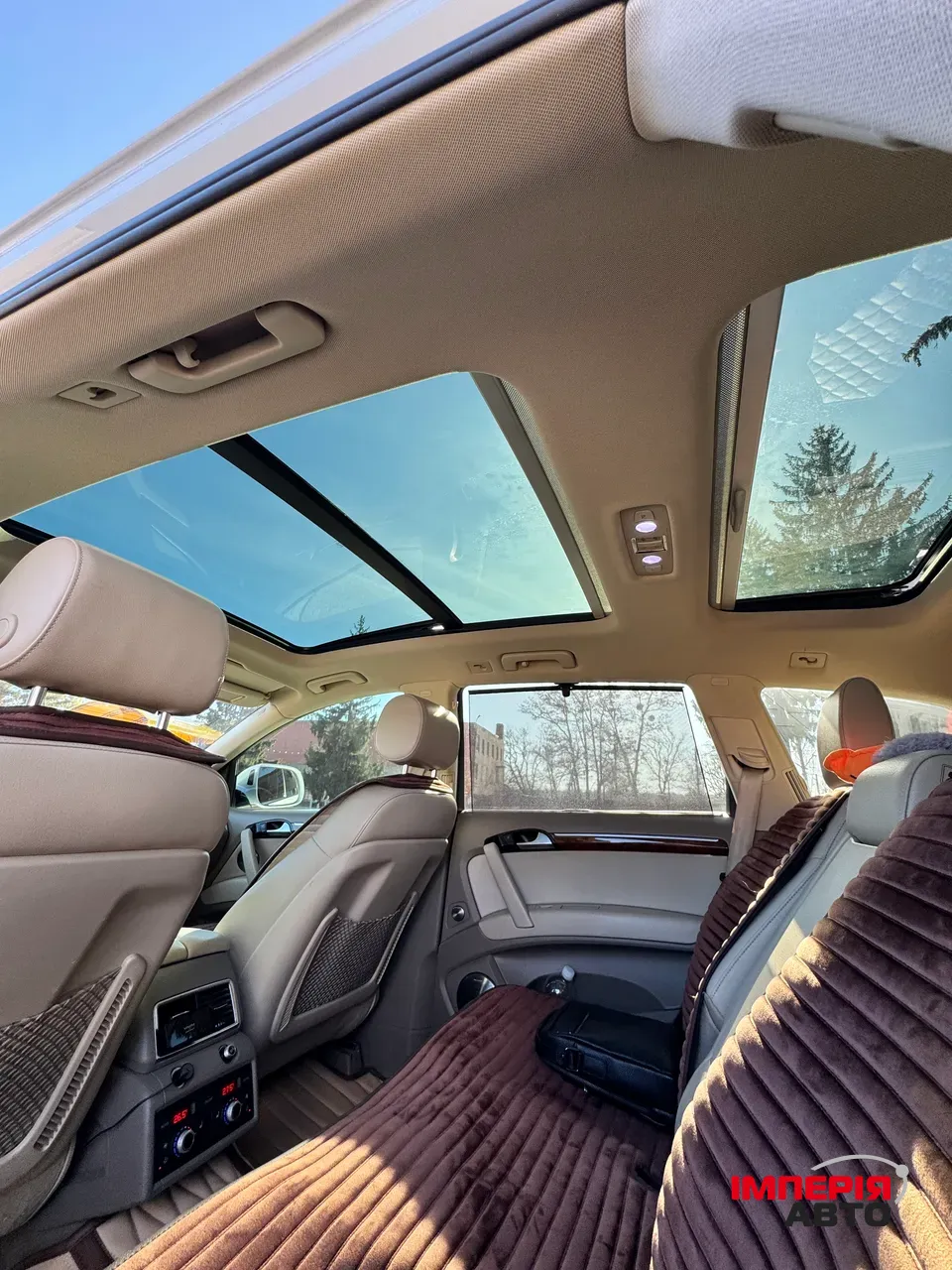 Audi Q7 - фото 21