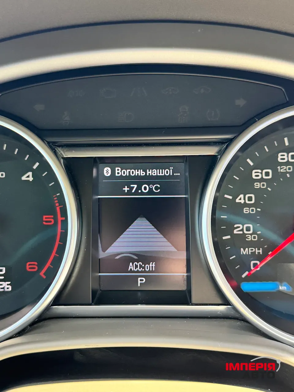 Audi Q7 - фото 11