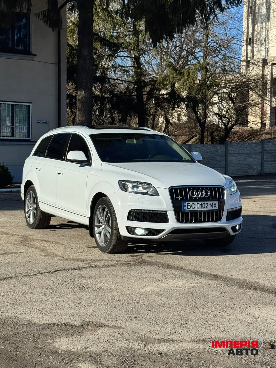 Audi Q7 - фото 2