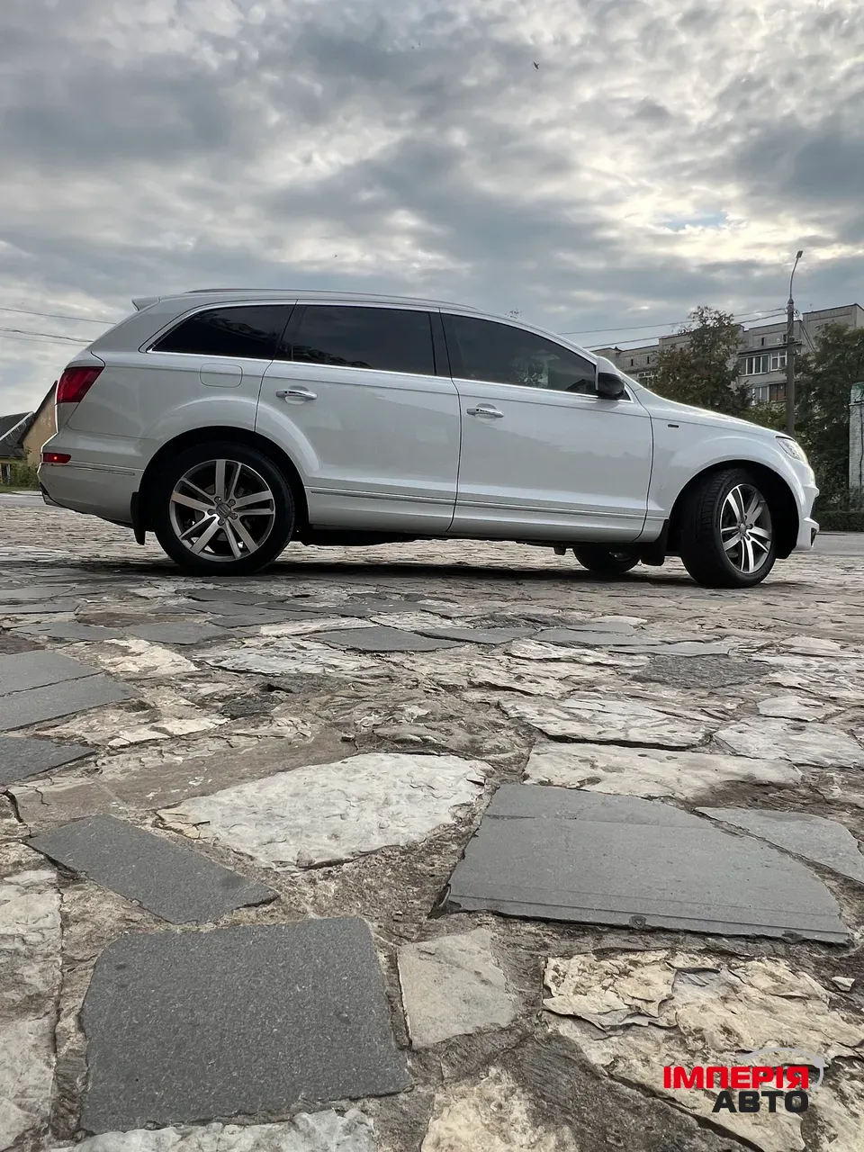 Audi Q7 - фото 38