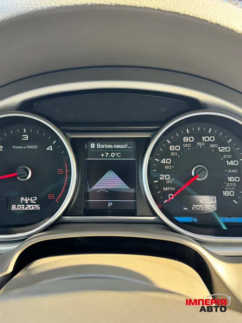 Audi Q7 - фото 12