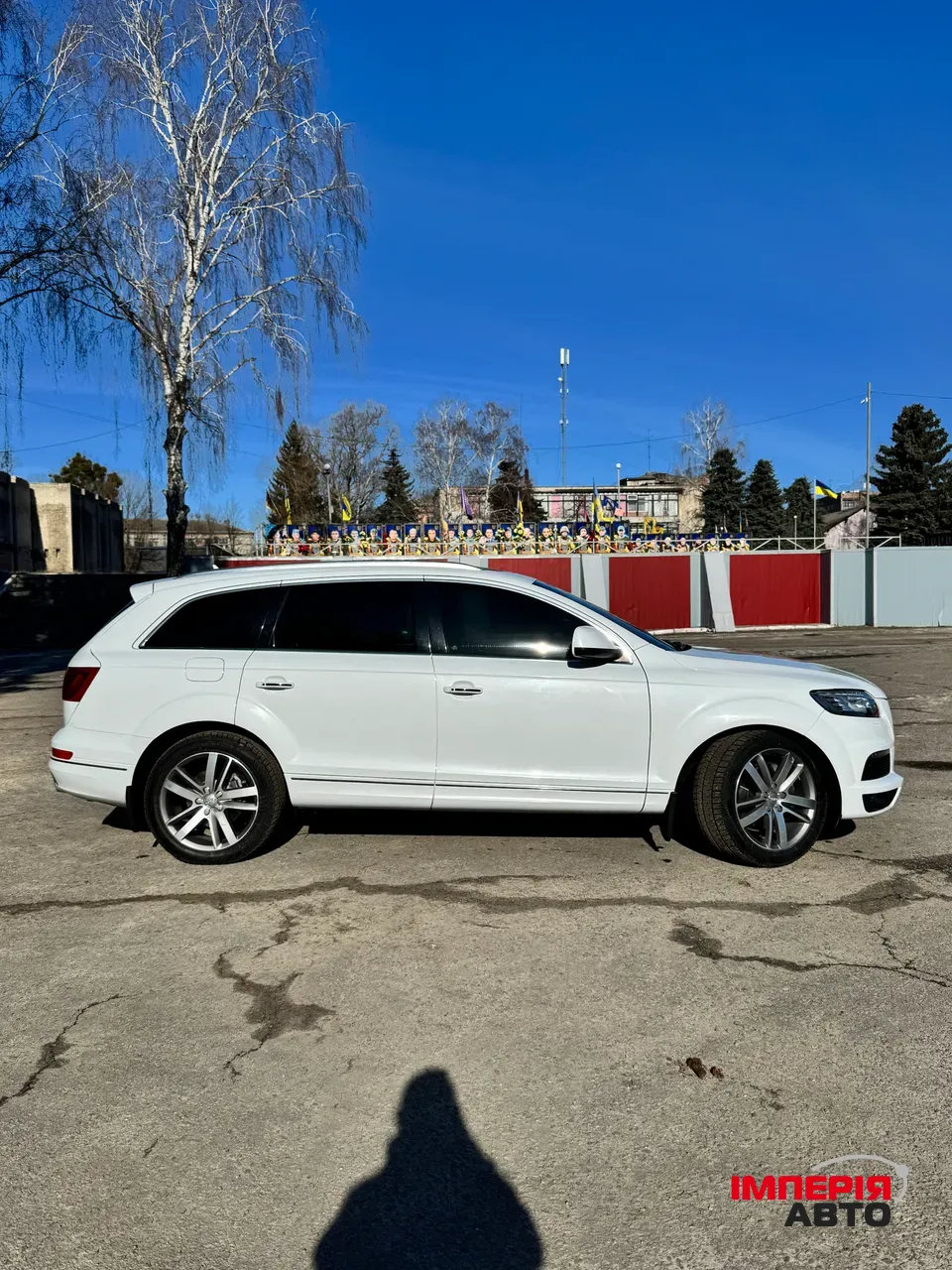 Audi Q7 - фото 27
