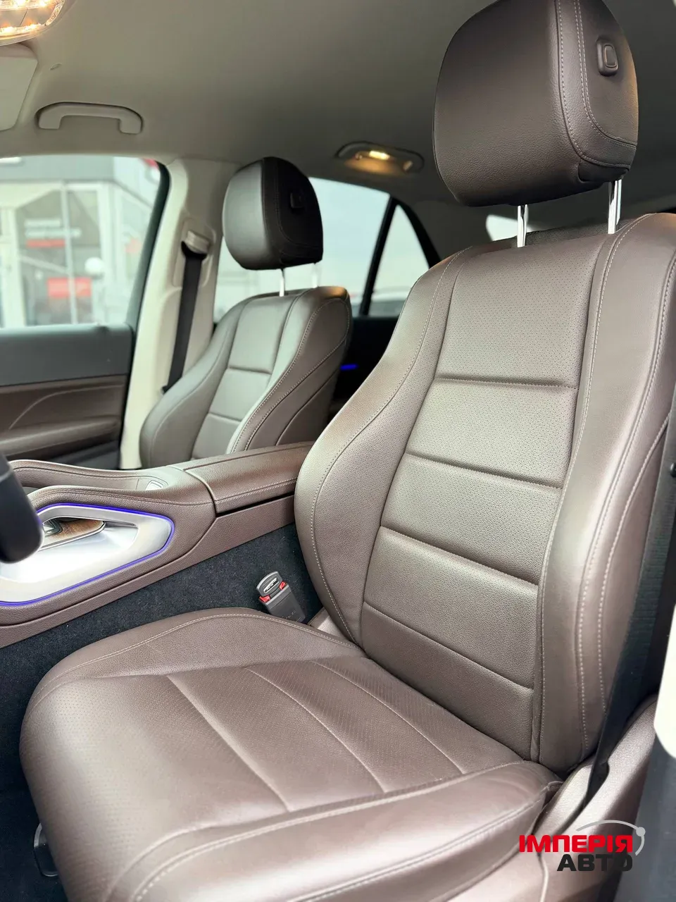 Mercedes-Benz GLE - фото 10