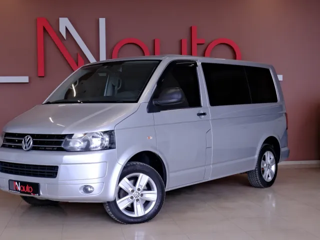 Volkswagen Multivan - фото 1