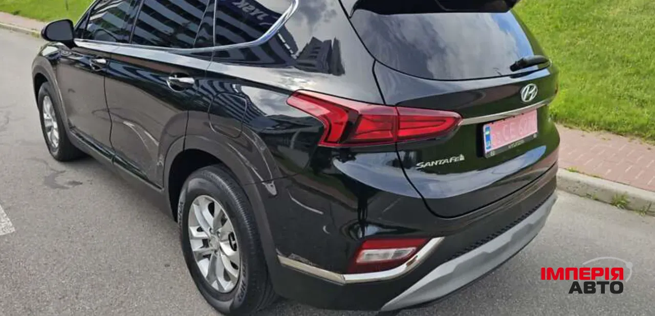 Hyundai Santa Fe - фото 2
