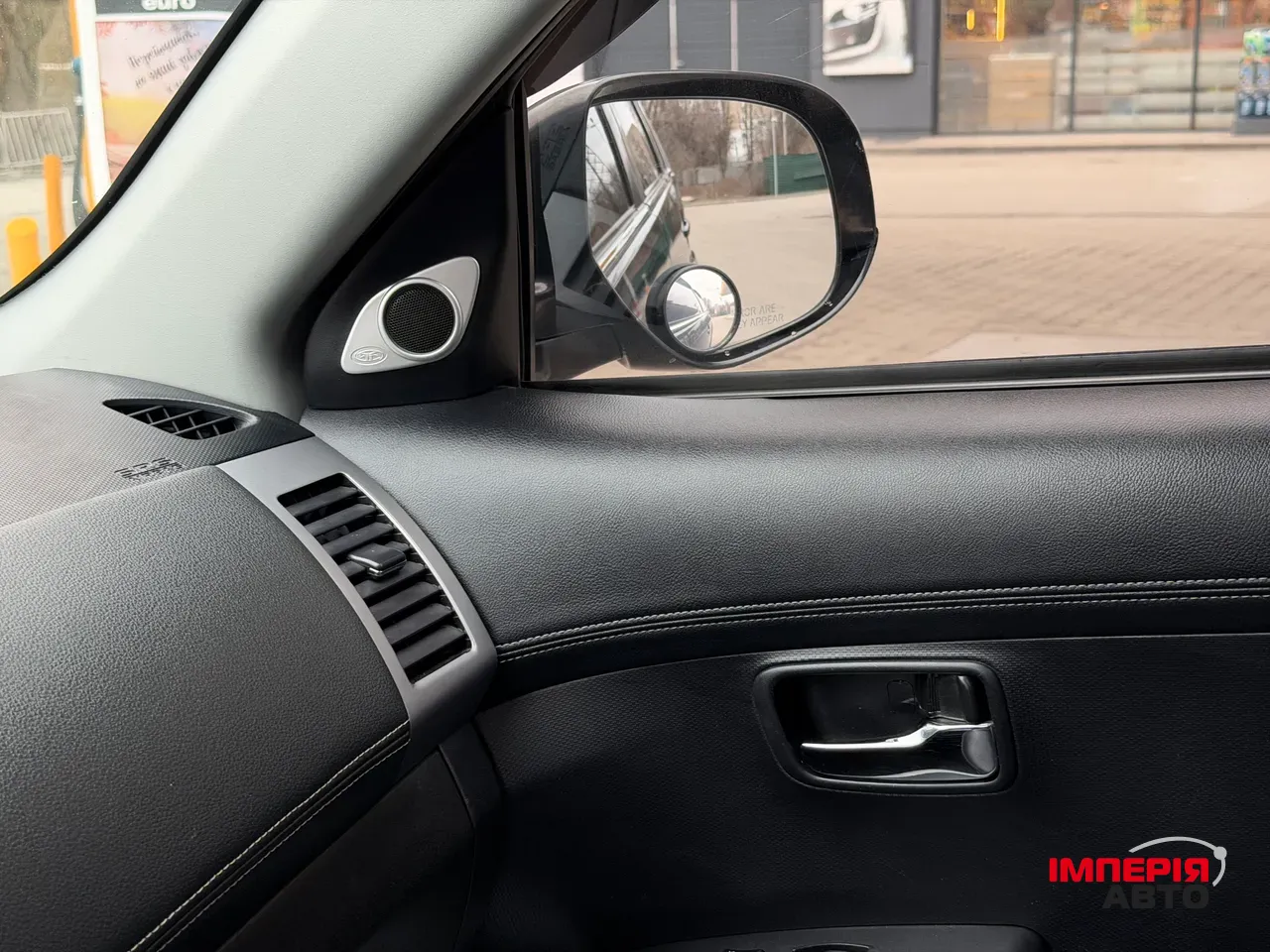 Mitsubishi Outlander - фото 55