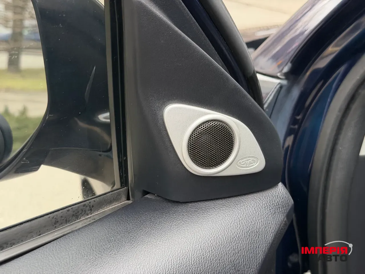 Mitsubishi Outlander - фото 57