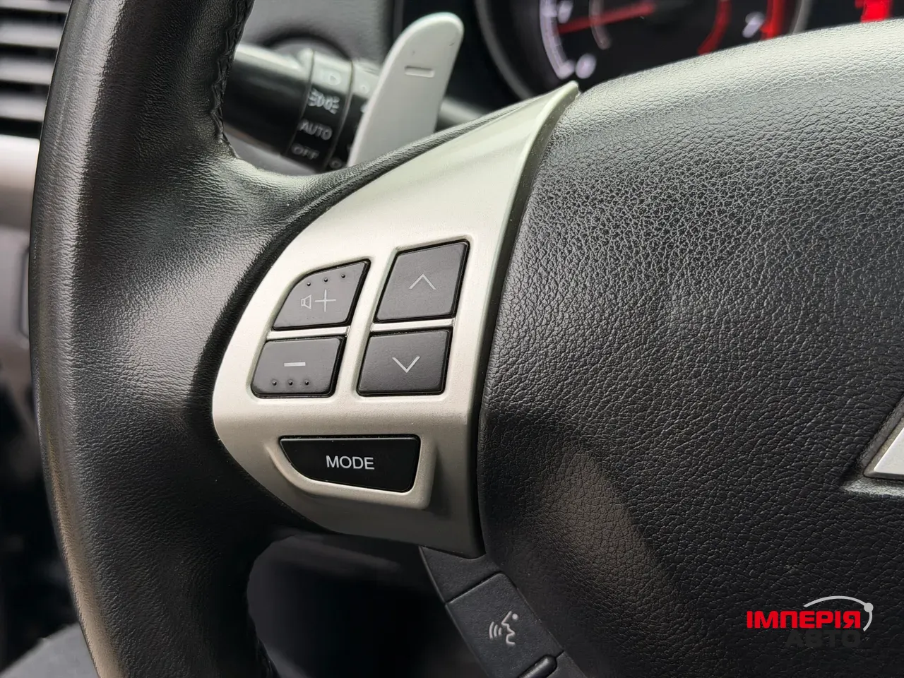 Mitsubishi Outlander - фото 43