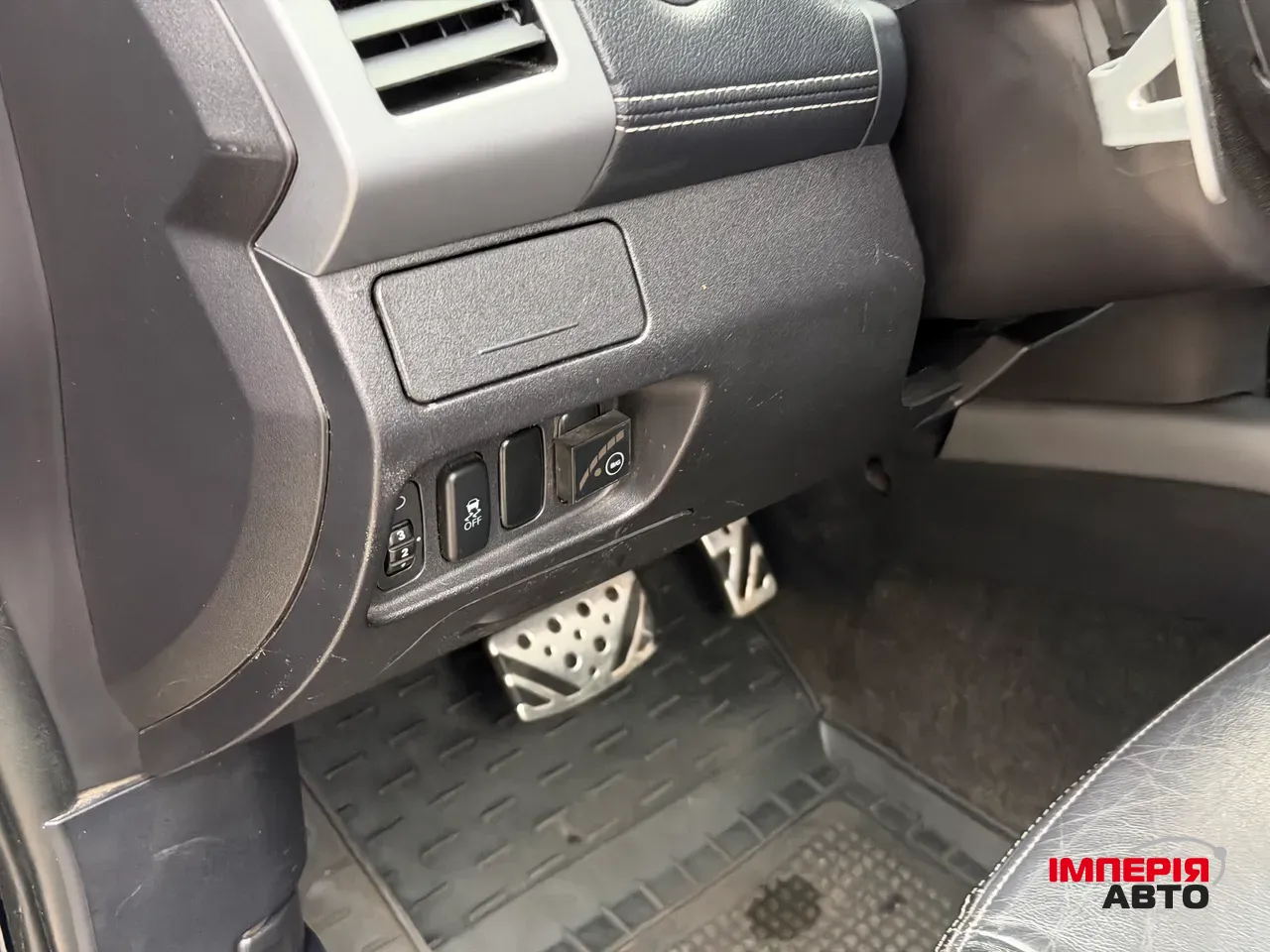 Mitsubishi Outlander - фото 39