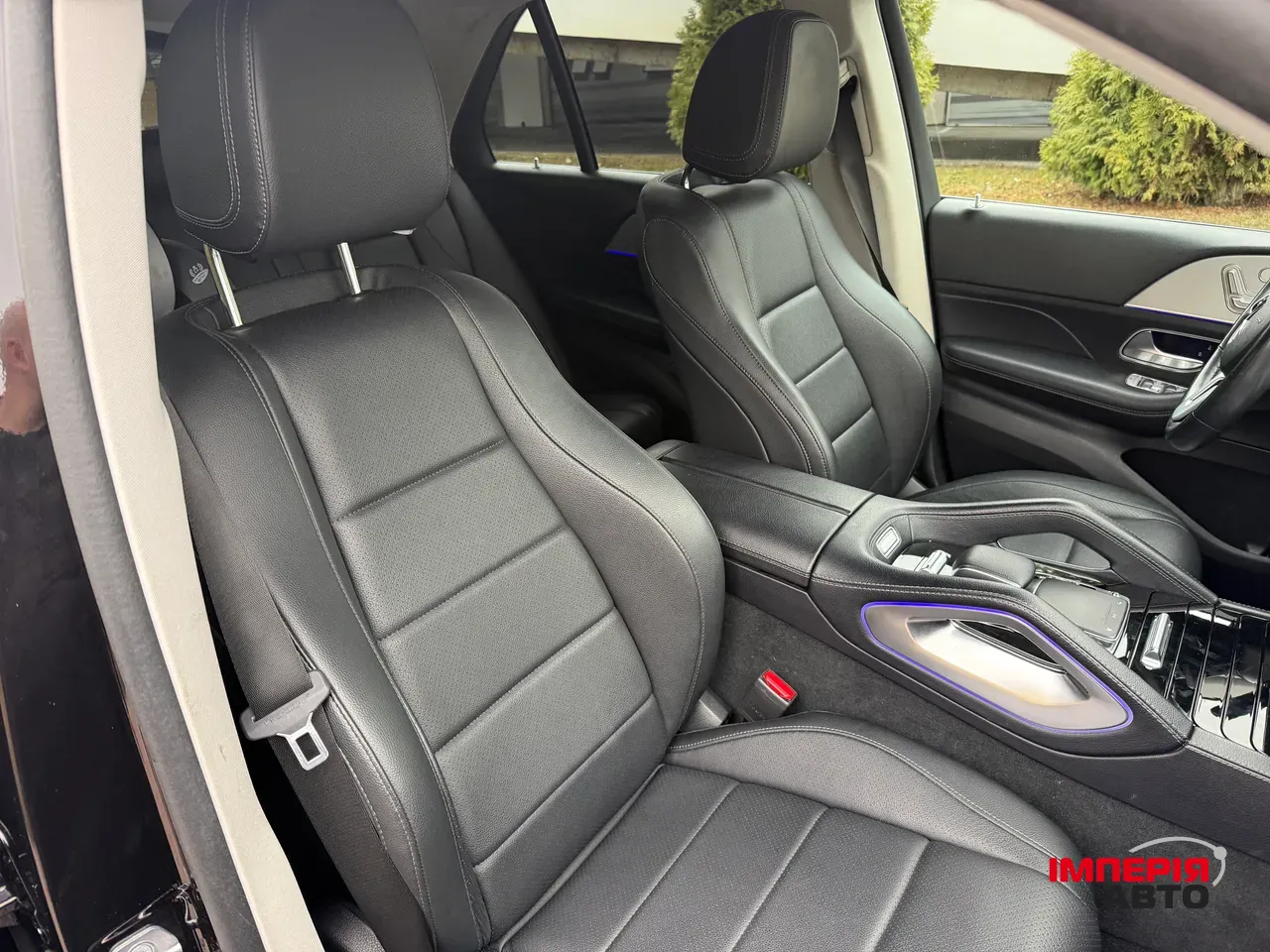 Mercedes-Benz GLE - фото 13