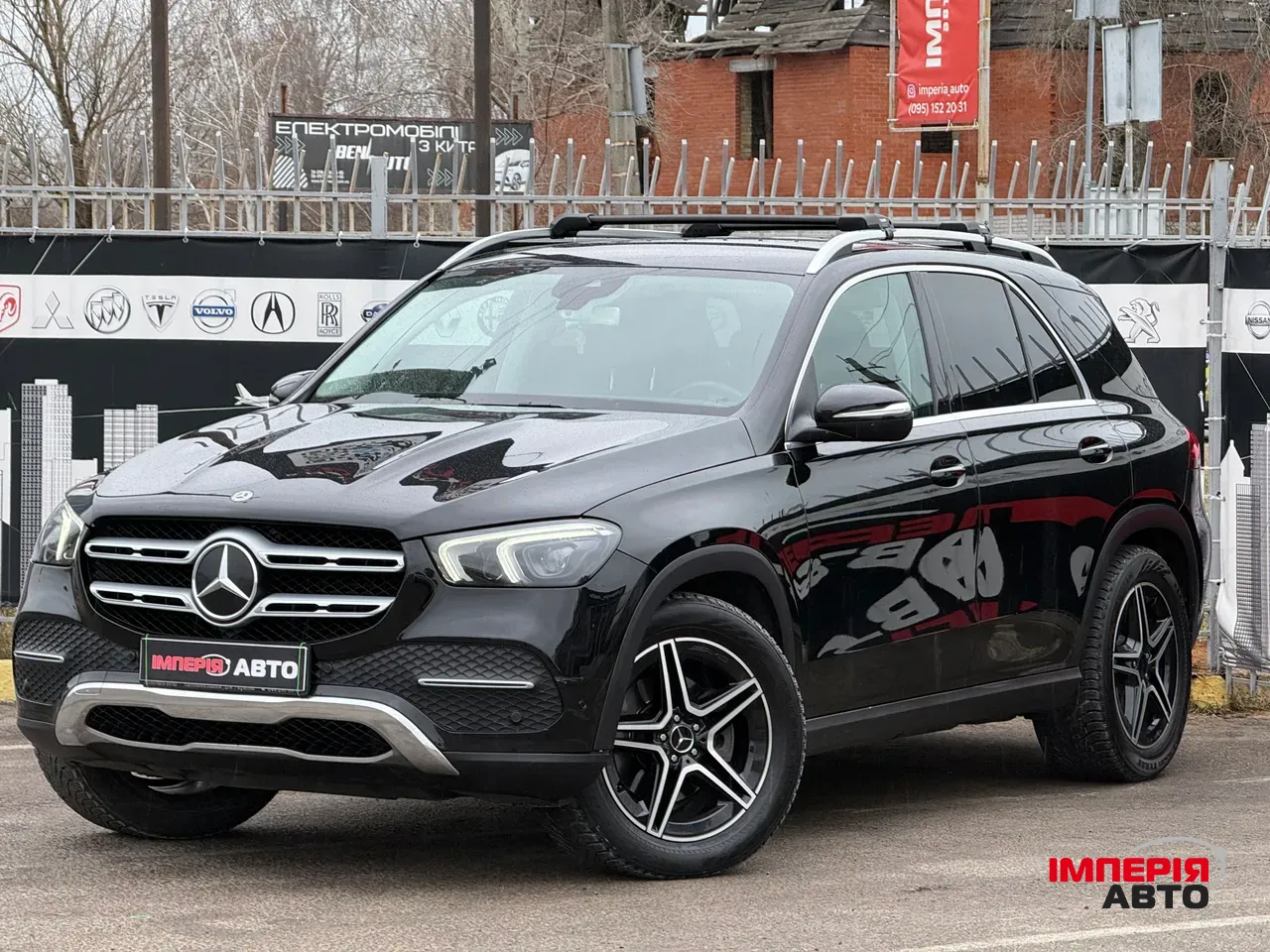 Mercedes-Benz GLE - фото 10