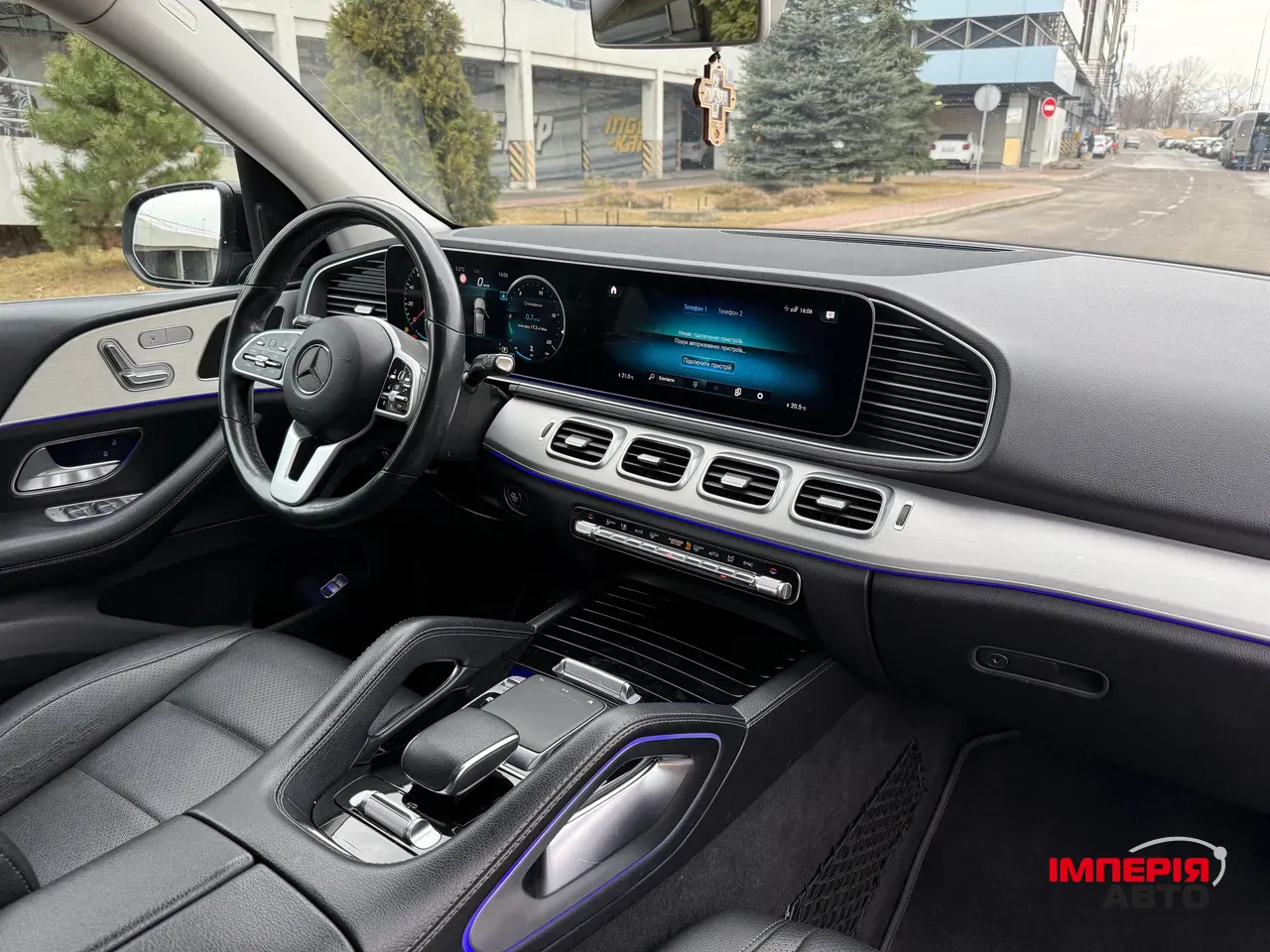 Mercedes-Benz GLE - фото 14