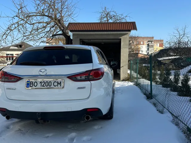 Mazda 6 - фото 5