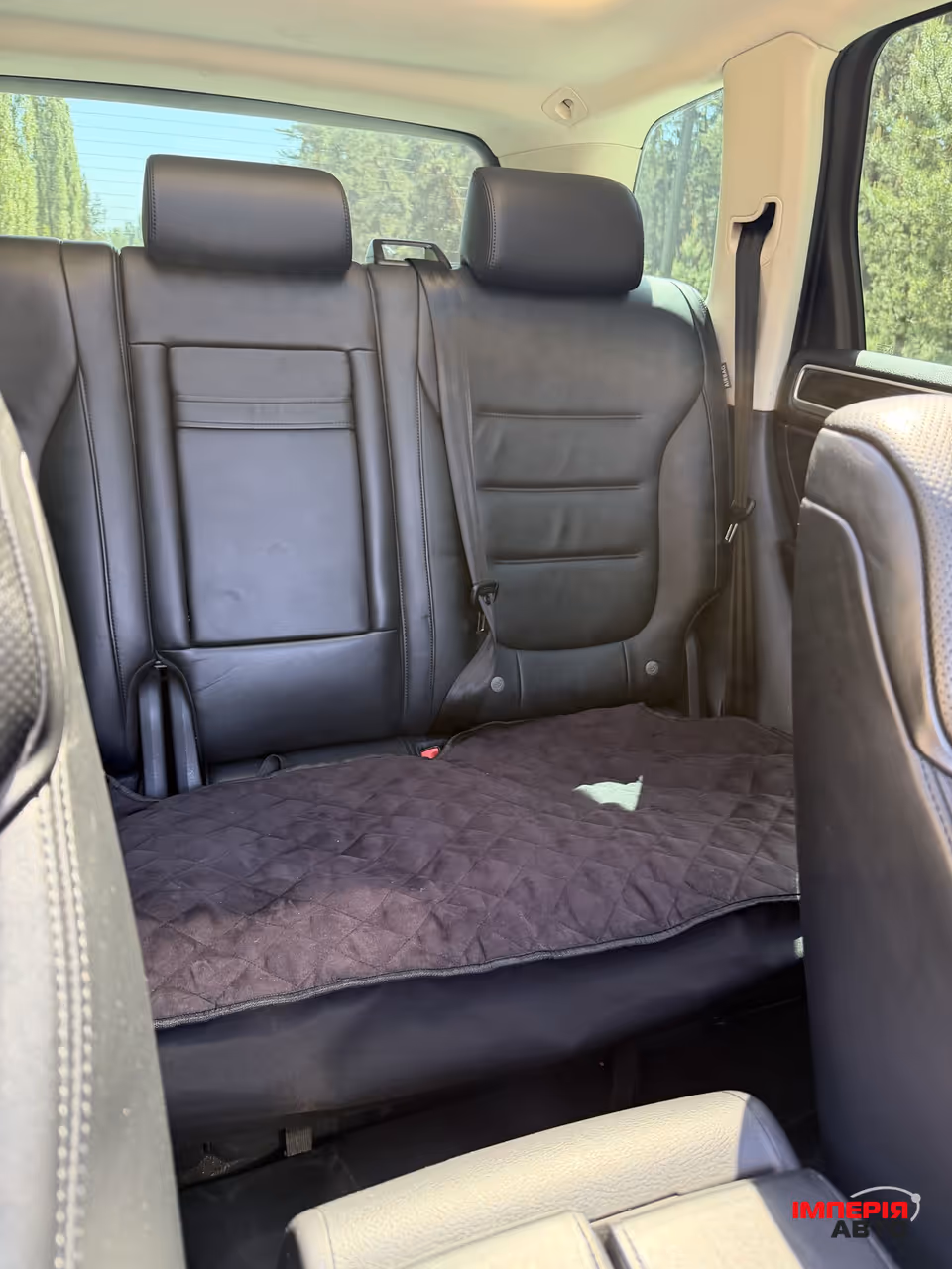 Volkswagen Touareg - фото 4