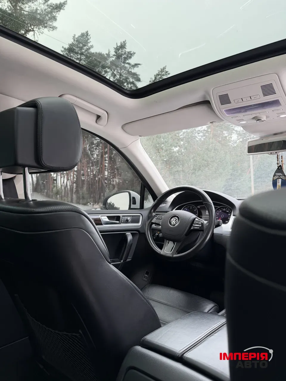 Volkswagen Touareg - фото 42