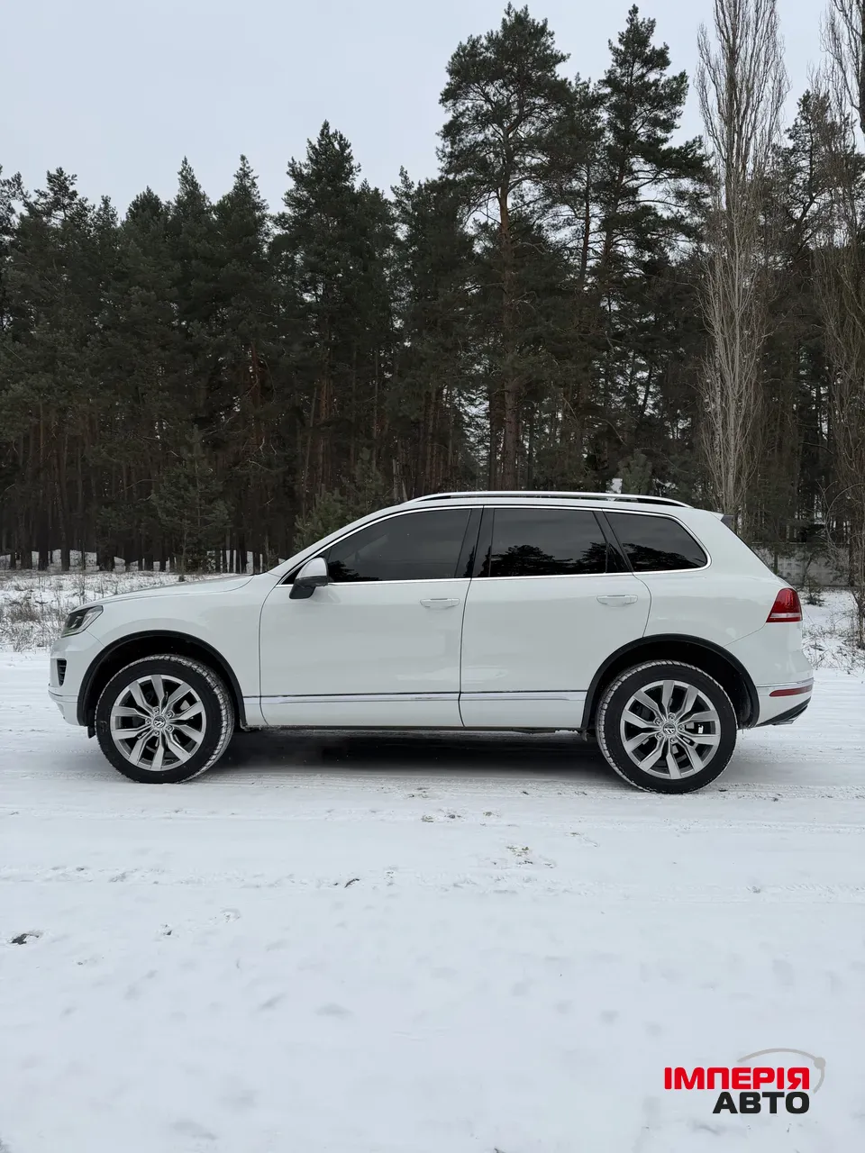 Volkswagen Touareg - фото 14